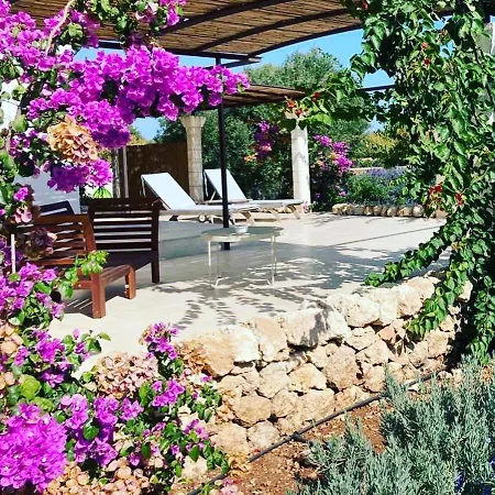 Boutique Masseria Sottomasi Resort *