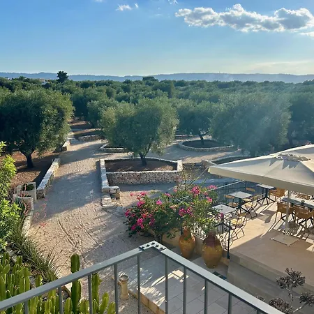 Boutique Masseria Sottomasi Resort *
